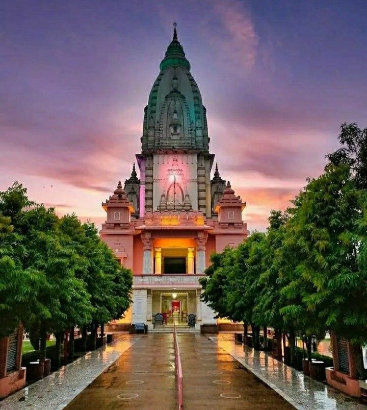 Kashi Vishwanath Temple